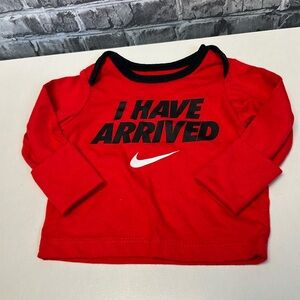 Nike T-shirt‎